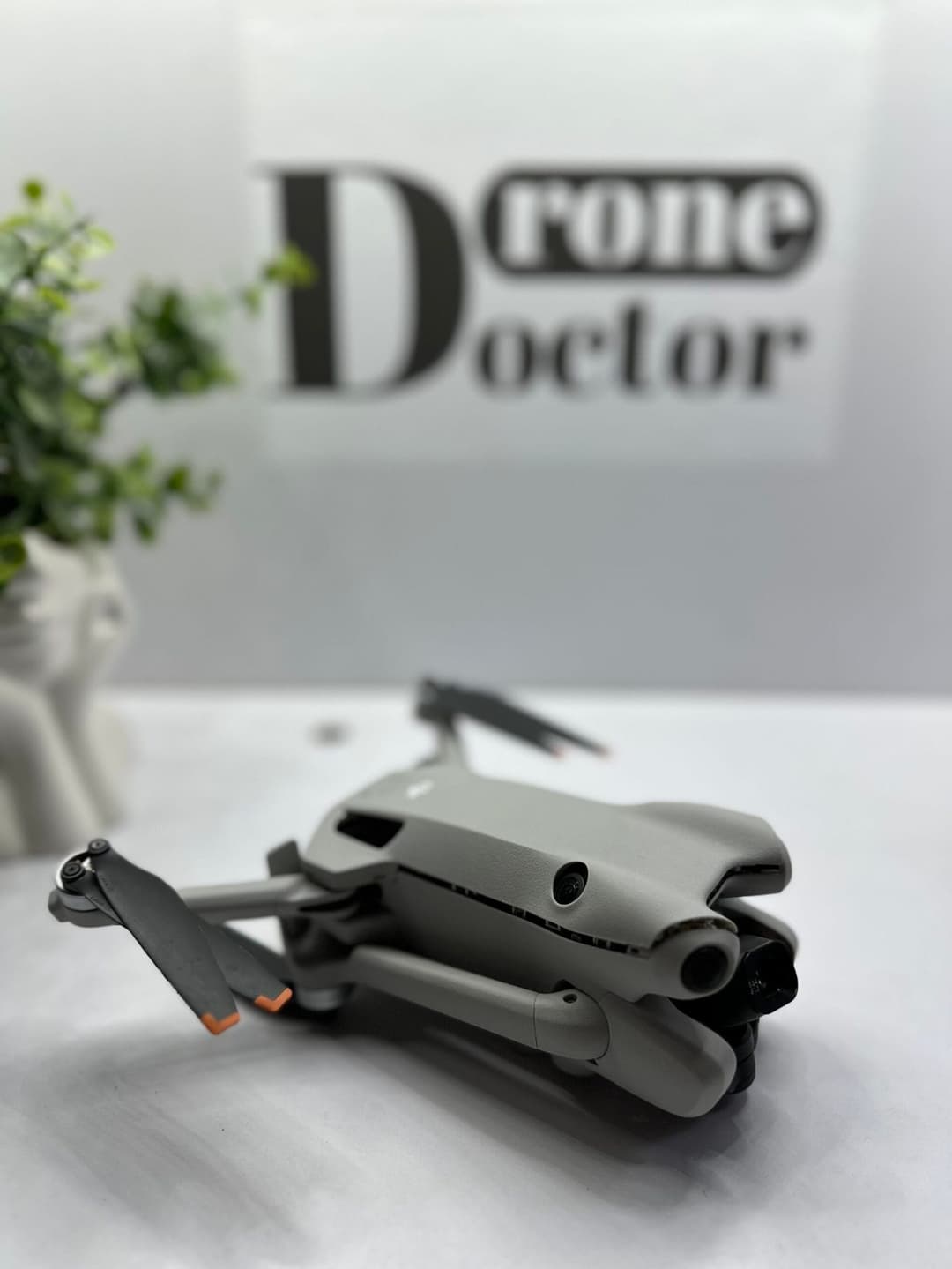 Dronă DJI cu palele avariate — constatare DroneDoctor